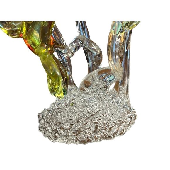 Beautiful Glass Hummingbird Figurine with Flowers. Red/Green. Shelf Decor. Bird. - Picture 7 of 8